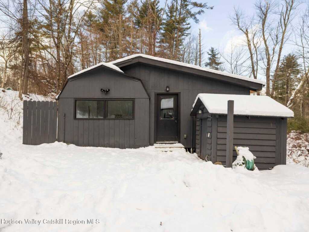 18 Country Club Lane, Woodstock, NY 12498 - Photo 24 of 33