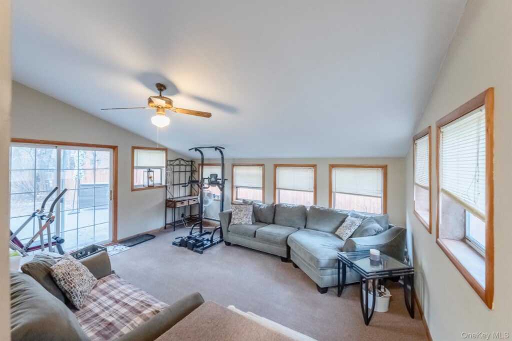 3 Cedar Lane, Saugerties, NY 12477 - Photo 16 of 29