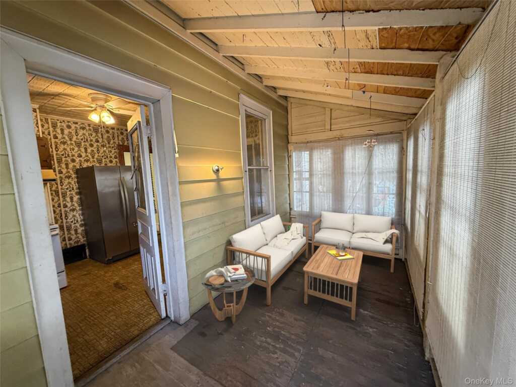 14 Belvedere Street, Kingston, NY 12401 - Photo 11 of 31