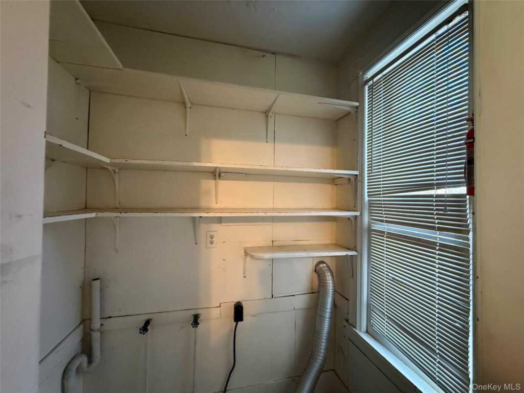 14 Belvedere Street, Kingston, NY 12401 - Photo 13 of 31