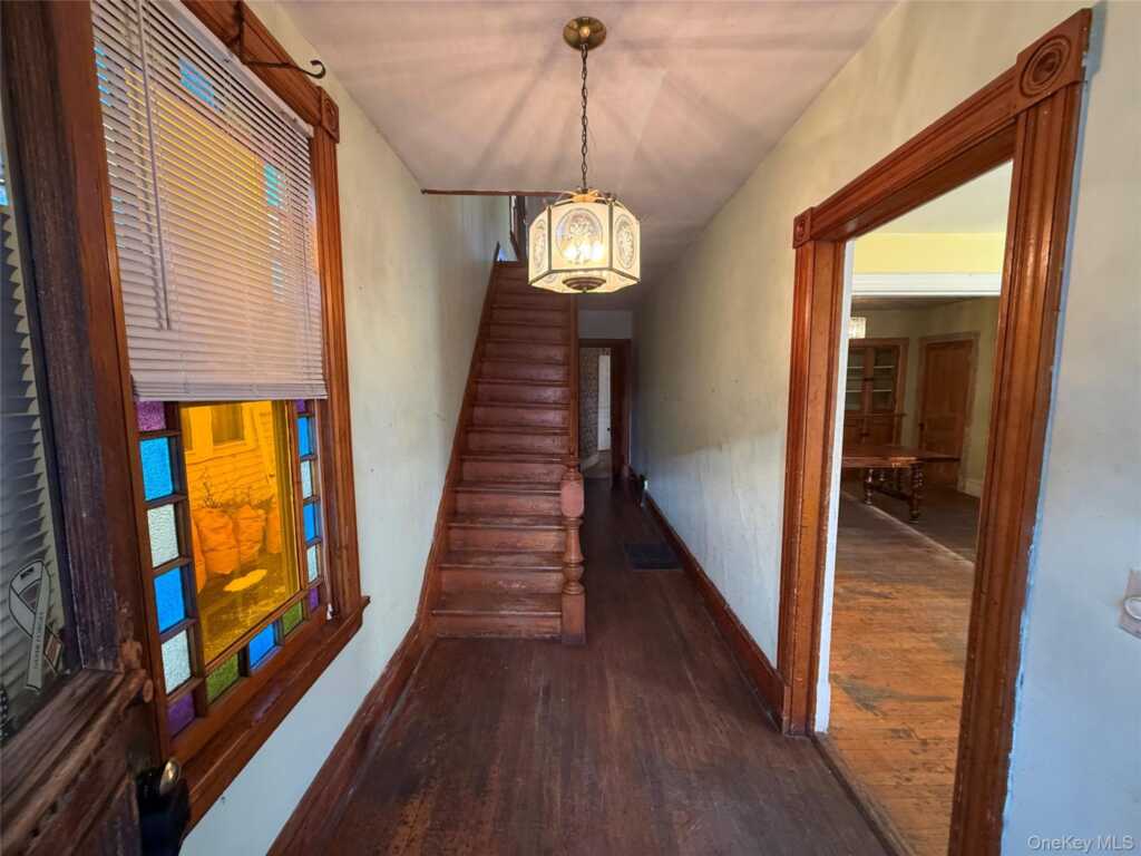 14 Belvedere Street, Kingston, NY 12401 - Photo 5 of 31