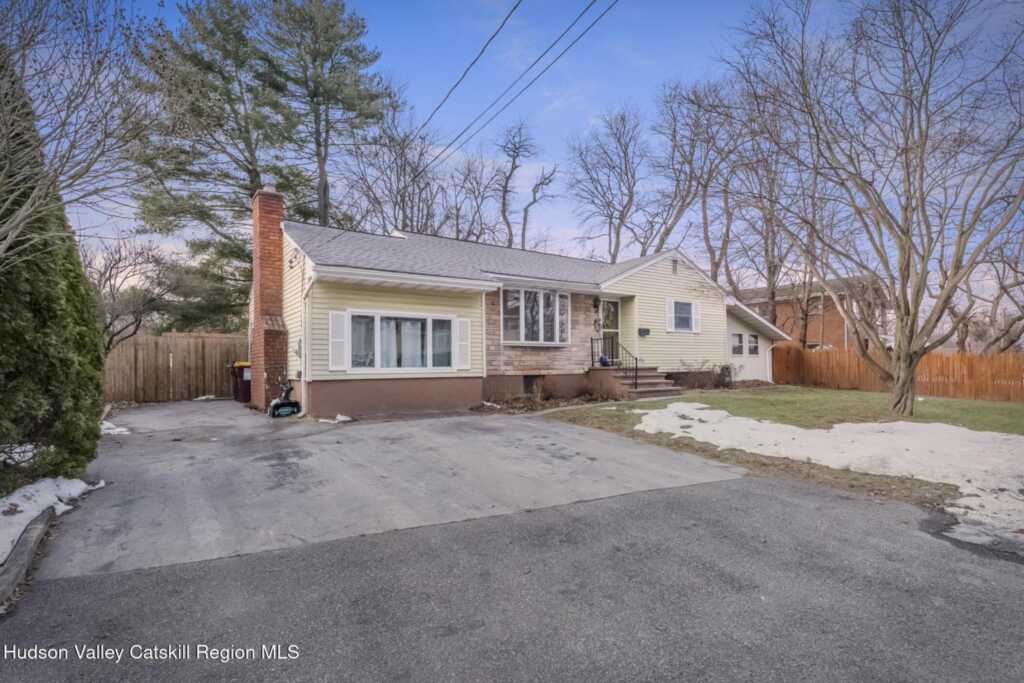 3 Cedar Lane, Saugerties, NY 12477 - Photo 3 of 29