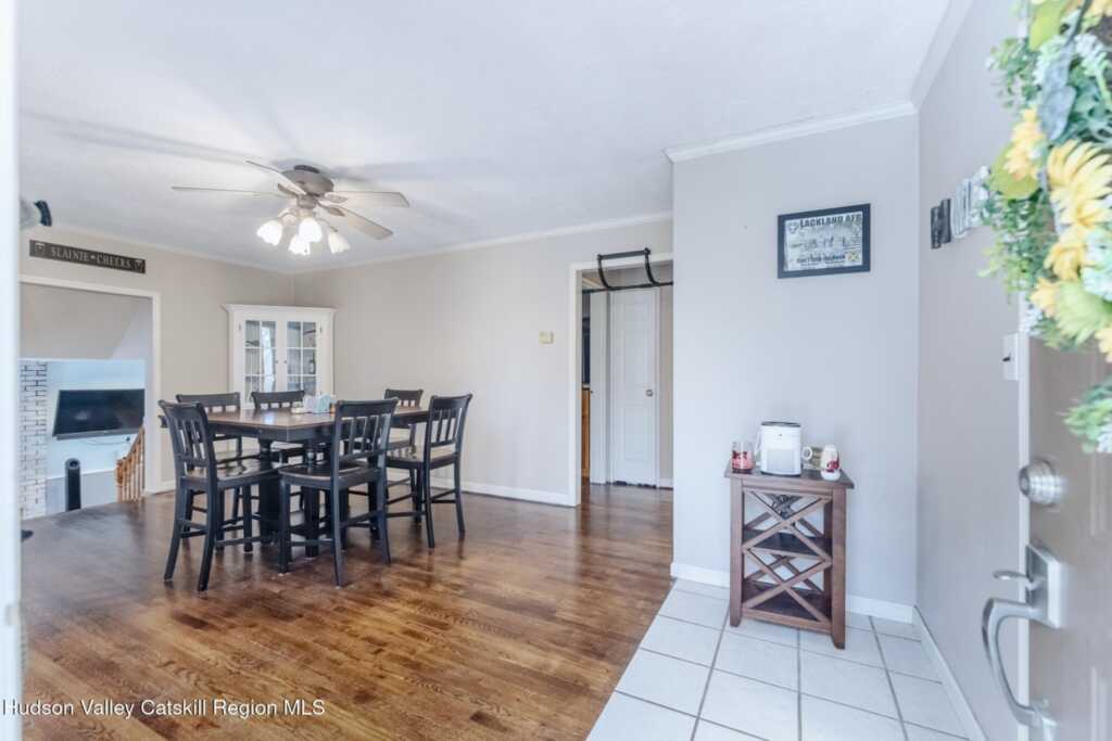 3 Cedar Lane, Saugerties, NY 12477 - Photo 4 of 29