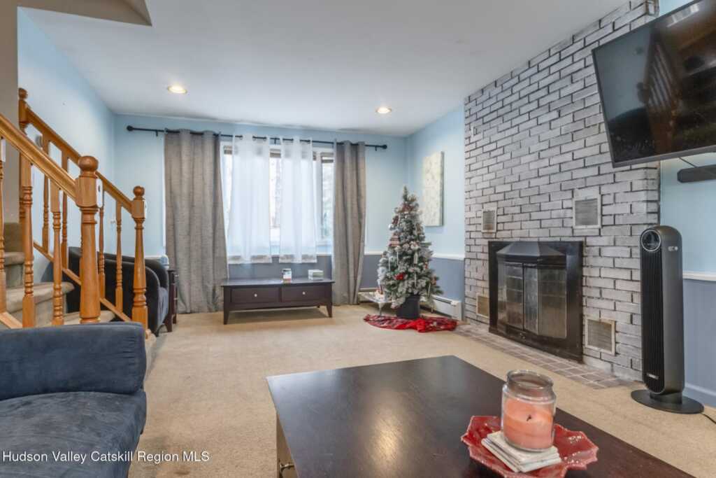 3 Cedar Lane, Saugerties, NY 12477 - Photo 8 of 29