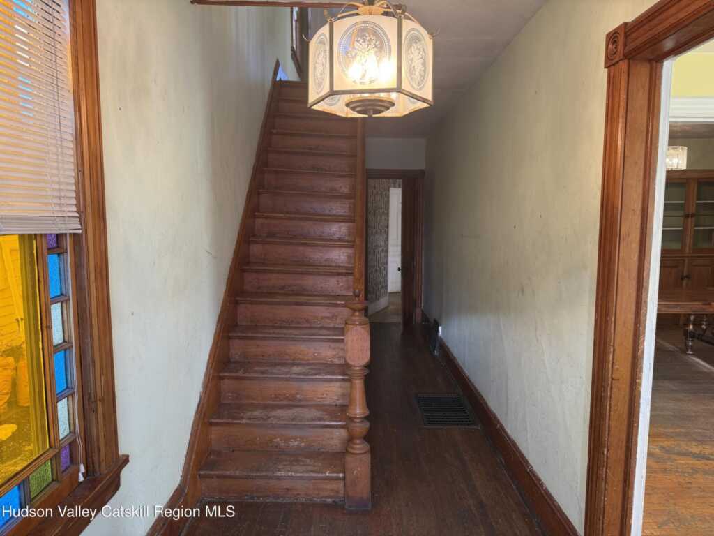 14 Belvedere Street, Kingston, NY 12401 - Photo 7 of 24