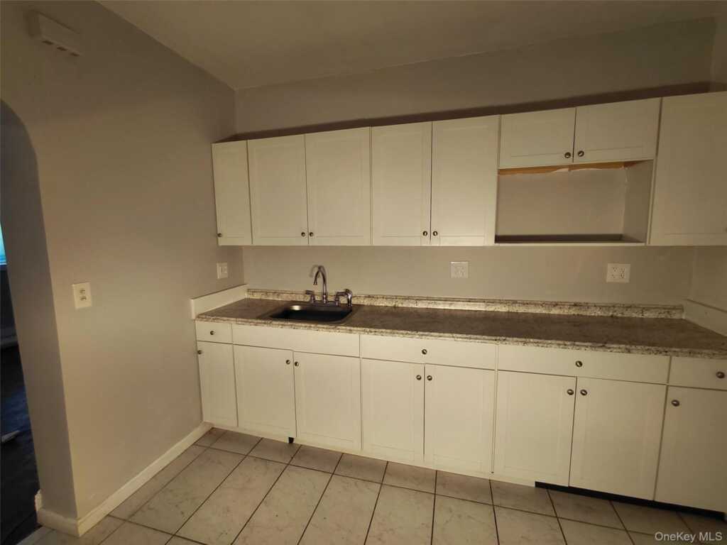 101 Elmendorf Street, Unit #1, Kingston, NY 12401 - Photo 6 of 9