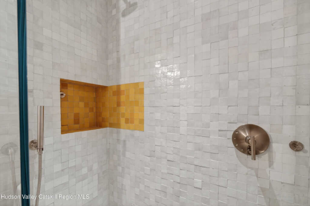 316 Wall Street, Unit #1, Kingston, NY 12401 - Photo 15 of 35