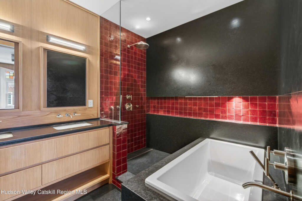 316 Wall Street, Unit #1, Kingston, NY 12401 - Photo 22 of 35