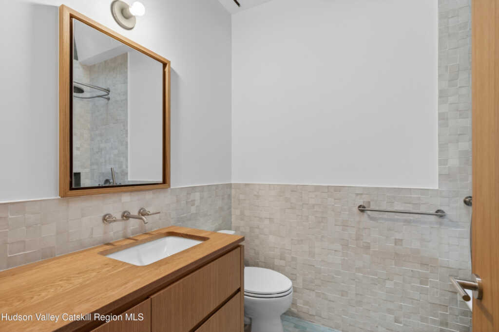 316 Wall Street, Unit #2, Kingston, NY 12401 - Photo 14 of 47