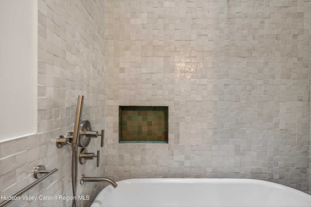 316 Wall Street, Unit #2, Kingston, NY 12401 - Photo 15 of 47