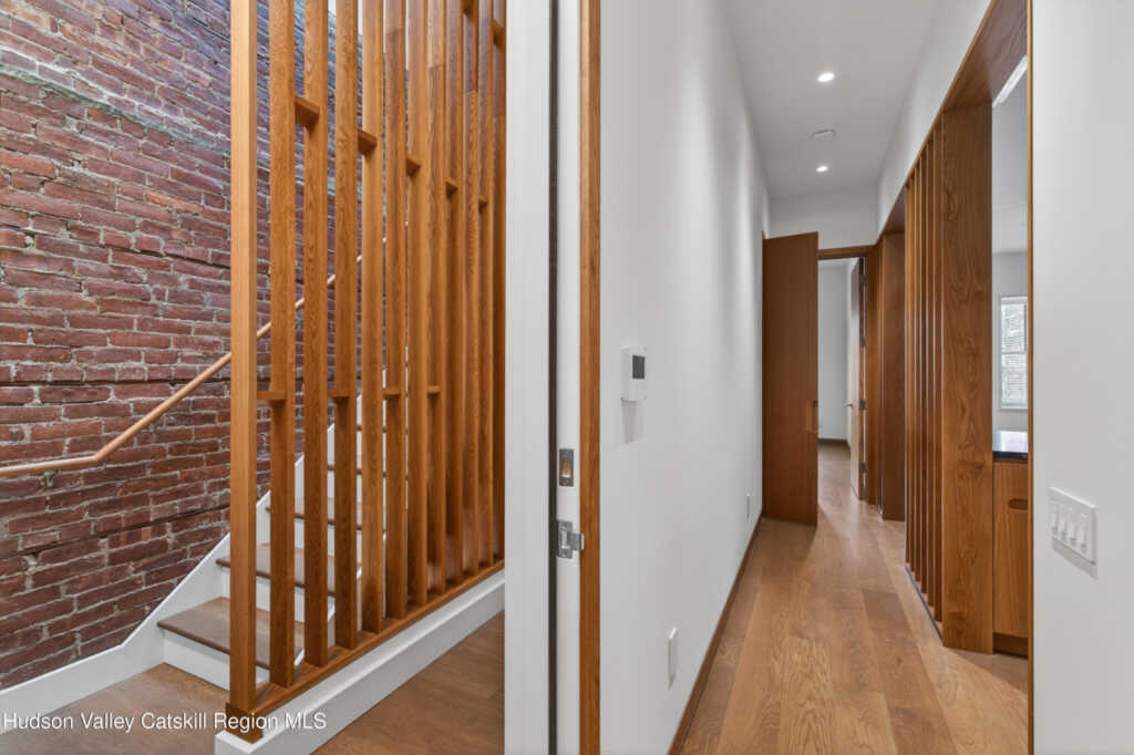 316 Wall Street, Unit #2, Kingston, NY 12401 - Photo 33 of 47