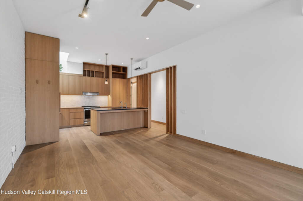 316 Wall Street, Unit #2, Kingston, NY 12401 - Photo 8 of 47