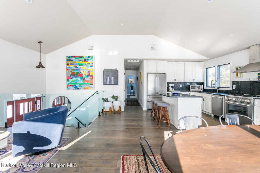 29 Rest Plaus Road, Stone Ridge, NY 12484 - Photo 14 of 44