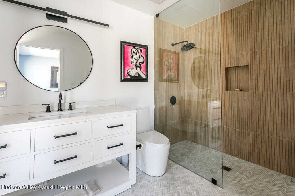 29 Rest Plaus Road, Stone Ridge, NY 12484 - Photo 22 of 44