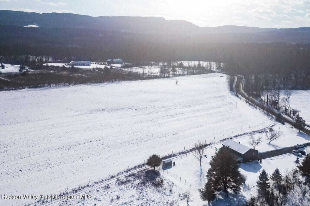 29 Rest Plaus Road, Stone Ridge, NY 12484 - Photo 36 of 44