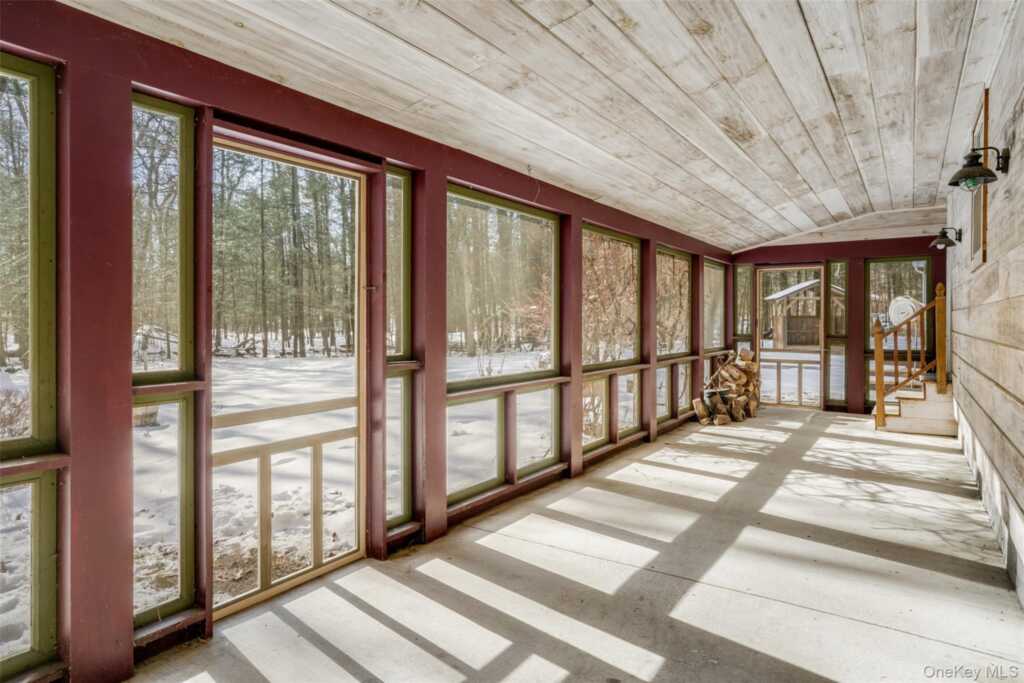 65 Cobble Creek Road, Saugerties, NY 12477 - Photo 10 of 44