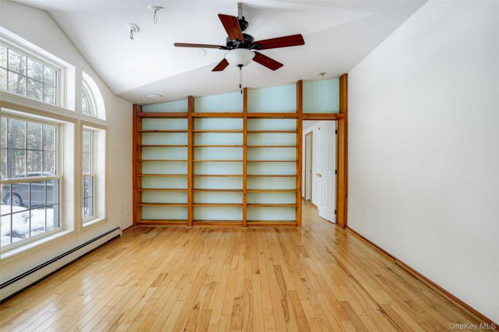 65 Cobble Creek Road, Saugerties, NY 12477 - Photo 13 of 44