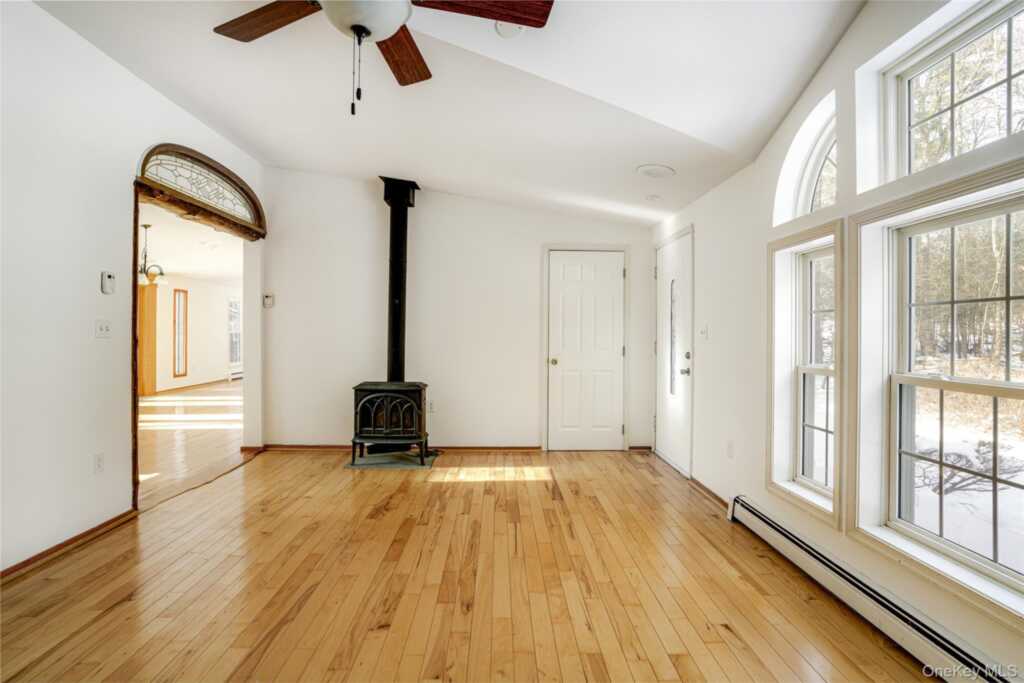 65 Cobble Creek Road, Saugerties, NY 12477 - Photo 22 of 44