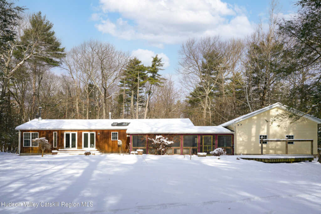 65 Cobble Creek Road, Saugerties, NY 12477 - Photo 8 of 45