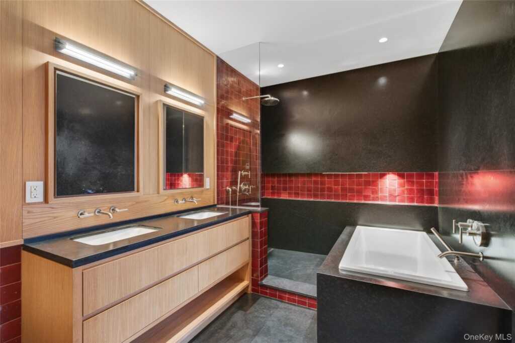 316 Wall Street, Unit #1, Kingston, NY 12401 - Photo 23 of 39