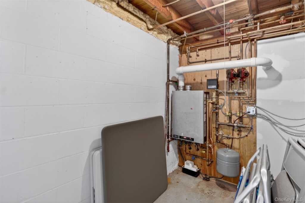 21 Edith Avenue, Saugerties, NY 12477 - Photo 20 of 26