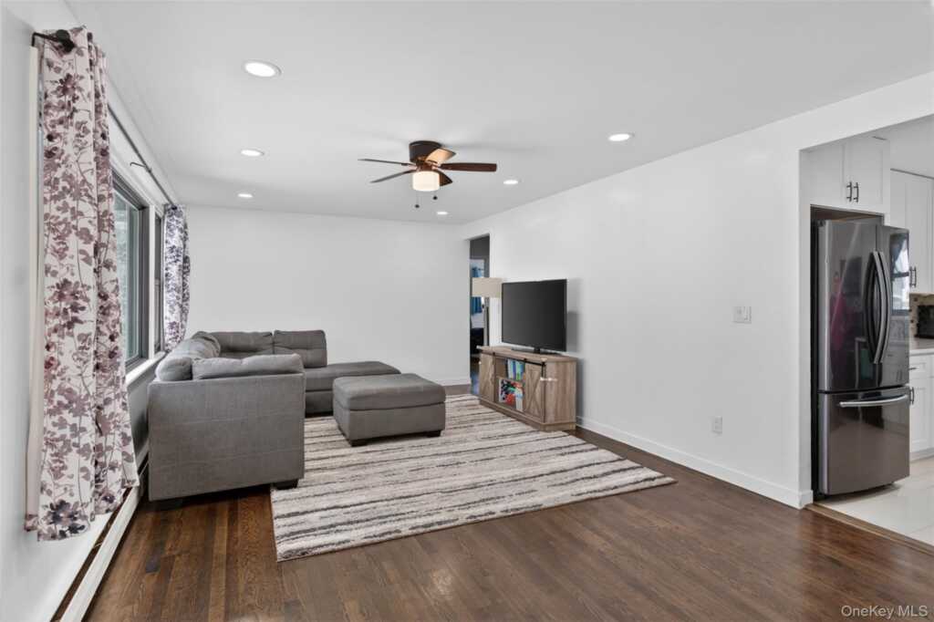 21 Edith Avenue, Saugerties, NY 12477 - Photo 7 of 26