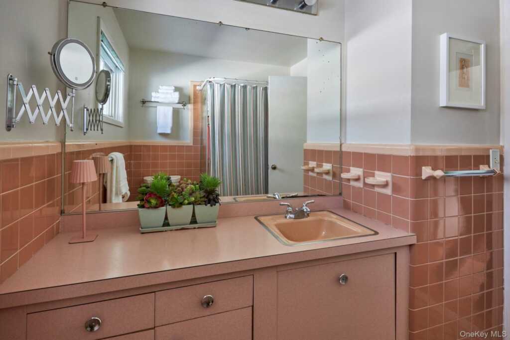 41 Trinity Place, Rhinebeck, NY 12572 - Photo 12 of 19