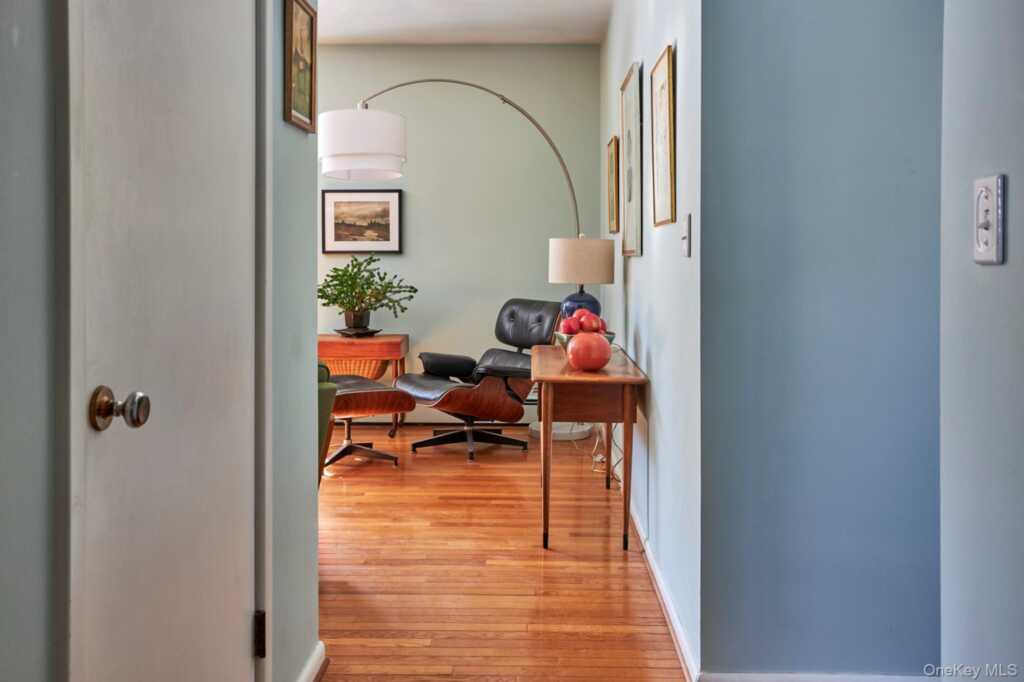 41 Trinity Place, Rhinebeck, NY 12572 - Photo 3 of 19