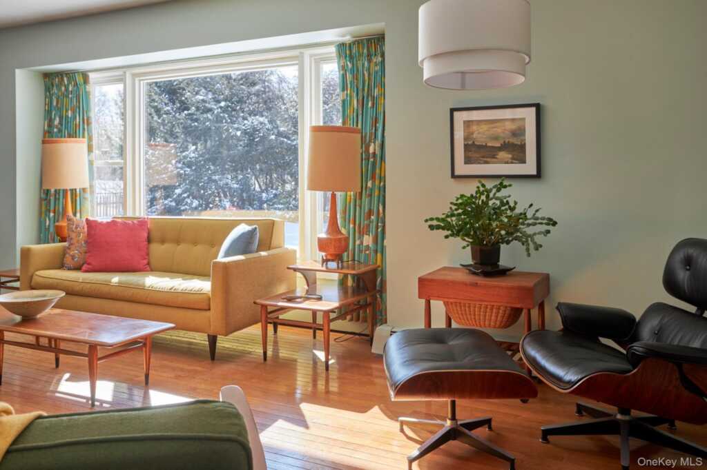 41 Trinity Place, Rhinebeck, NY 12572 - Photo 5 of 19