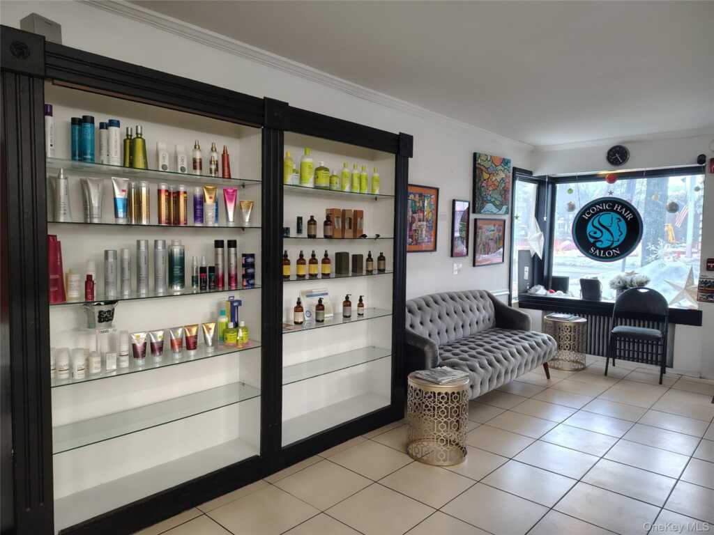 7 W Market Street, Rhinebeck, NY 12572 - Photo 5 of 10