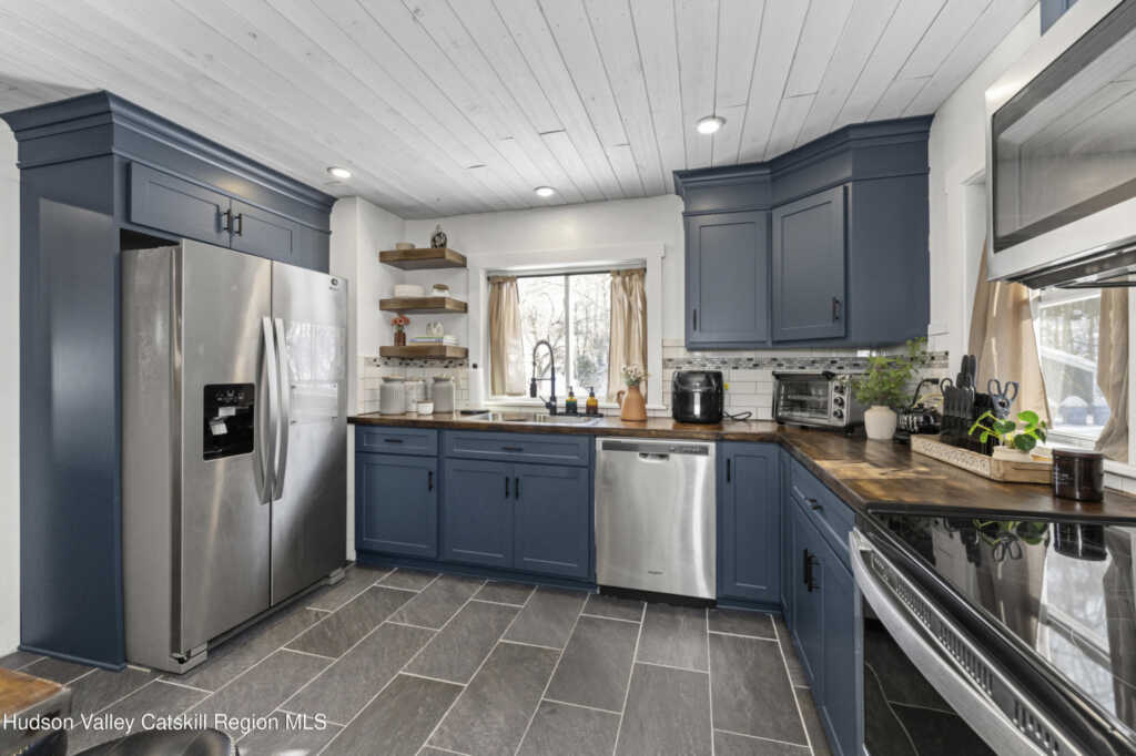 57 Marys Avenue, Kingston, NY 12401 - Photo 6 of 39