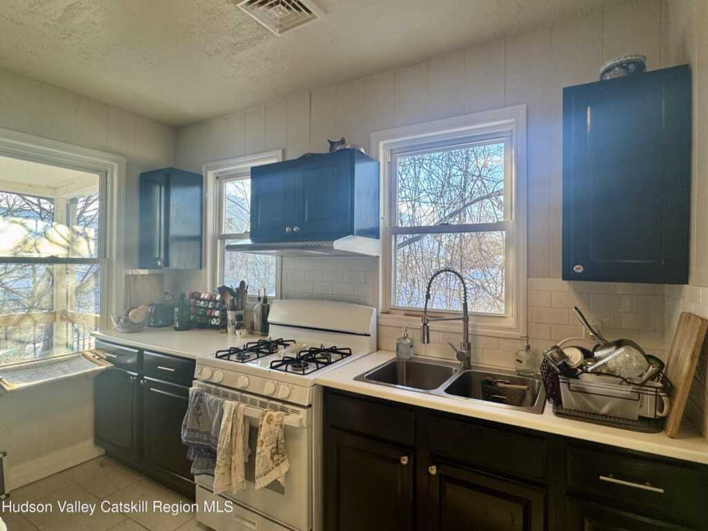 173 Smith Avenue, Unit #2, Kingston, NY 12401 - Photo 11 of 15