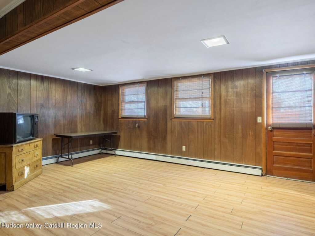 337 Elmendorf Drive, Hurley, NY 12443 - Photo 39 of 47