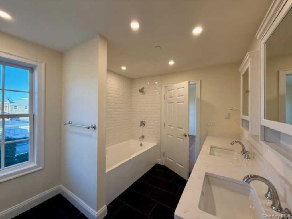 6376 Mill Street, Unit #4, Rhinebeck, NY 12572 - Photo 6 of 7