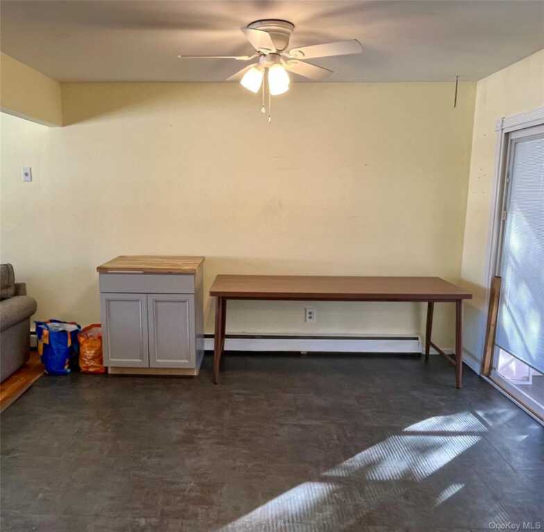 21 Mountain View Avenue, Saugerties, NY 12477 - Photo 4 of 13