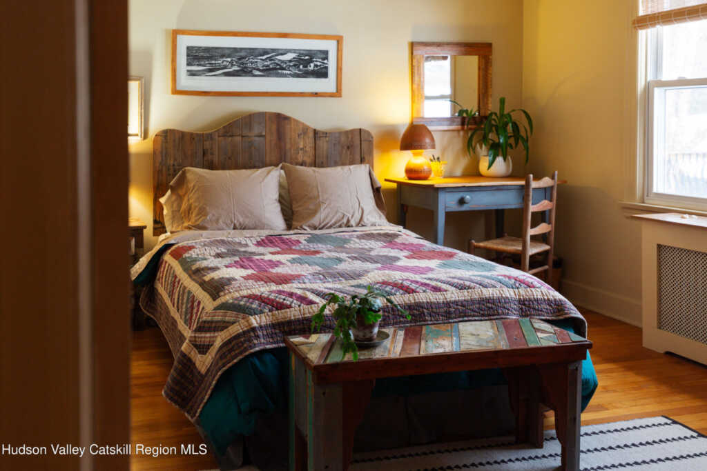 95 Lakeview Avenue, Kingston, NY 12401 - Photo 6 of 37