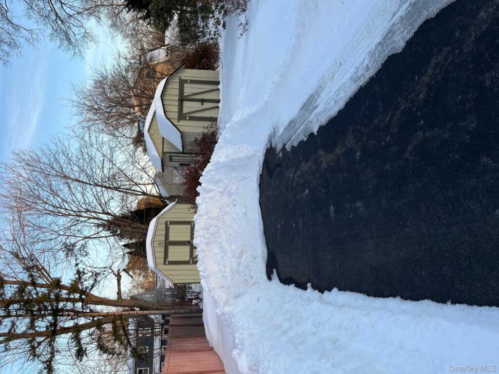 1130 Mountain View Court, Kingston, NY 12401 - Photo 3 of 21