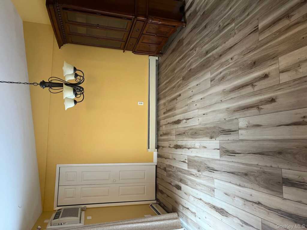 1130 Mountain View Court, Kingston, NY 12401 - Photo 5 of 21