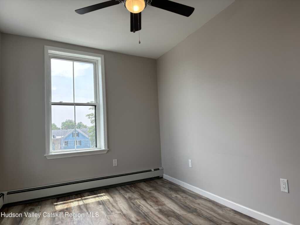 666 Broadway, Unit ##3  3rd Fl, Kingston, NY 12401 - Photo 14 of 16