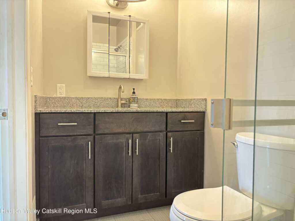 666 Broadway, Unit ##3  3rd Fl, Kingston, NY 12401 - Photo 8 of 16