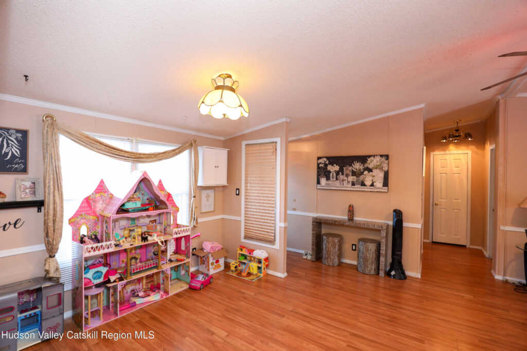 600 Chester Street, Unit #31, Kingston, NY 12401 - Photo 8 of 21