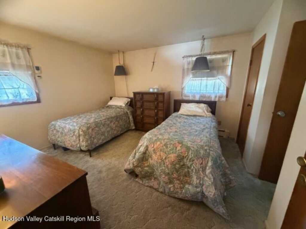 15 Redwood Road, Saugerties, NY 12477 - Photo 7 of 13