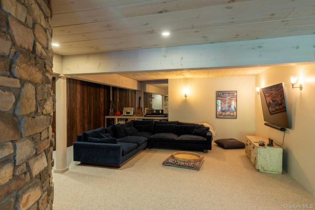 4-6 Old Primrose Hill Road, Rhinebeck, NY 12572 - Photo 30 of 47