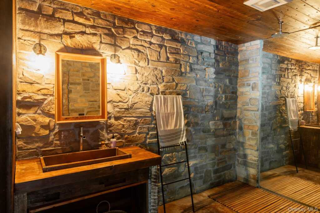 4-6 Old Primrose Hill Road, Rhinebeck, NY 12572 - Photo 32 of 47