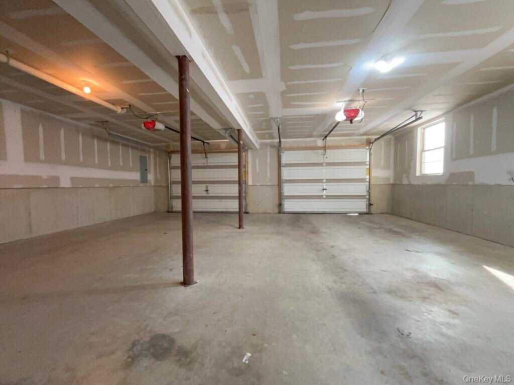 2 Fieldstone Drive, New Paltz, NY 12561 - Photo 12 of 15