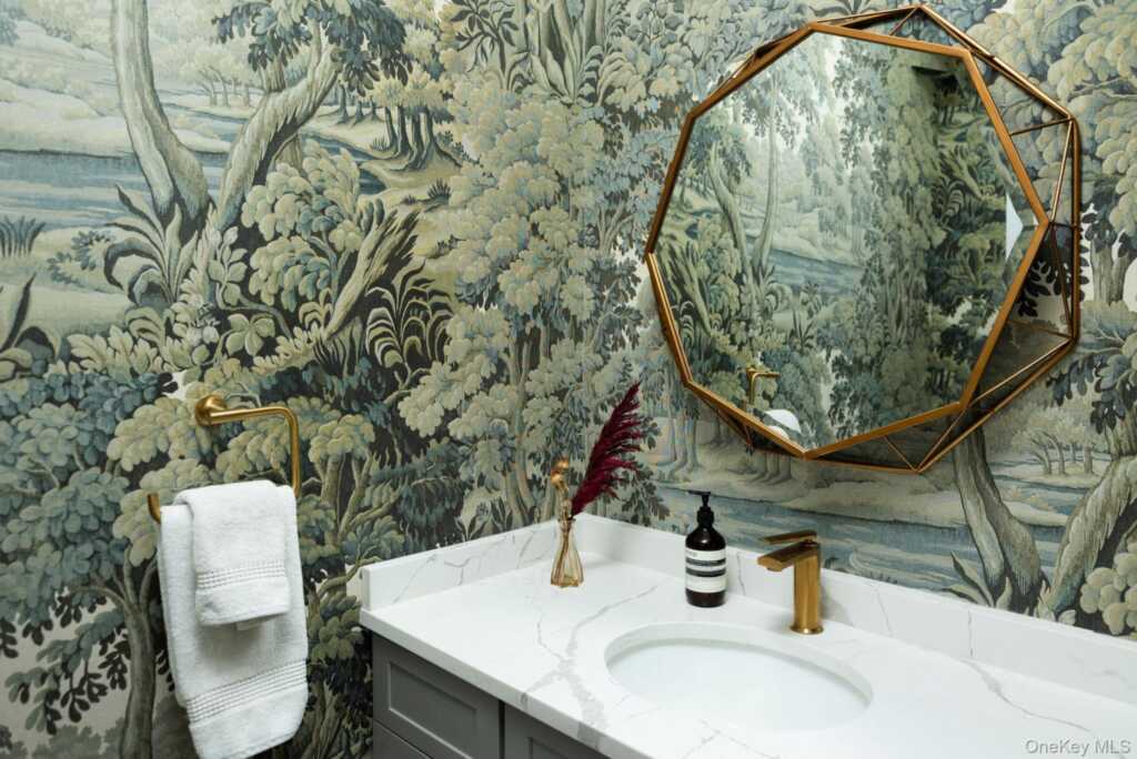 46 Will Tremper Drive, Rhinebeck, NY 12572 - Photo 8 of 37