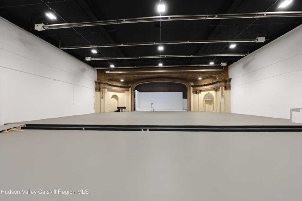 323 Wall Street, Kingston, NY 12401 - Photo 2 of 25