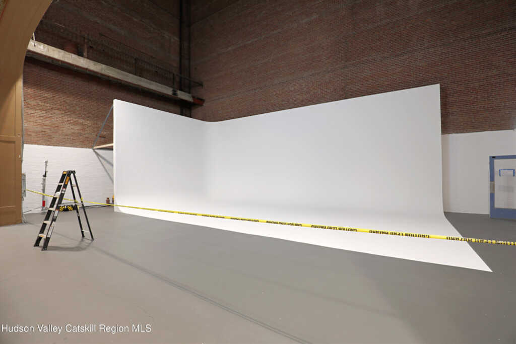 323 Wall Street, Kingston, NY 12401 - Photo 5 of 25