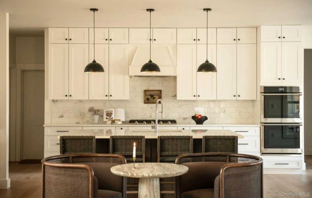 11 Crimson Hill Road, Rhinebeck, NY 12572 - Photo 3 of 37