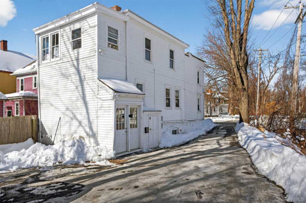 140 Albany Avenue, Kingston, NY 12401 - Photo 23 of 25